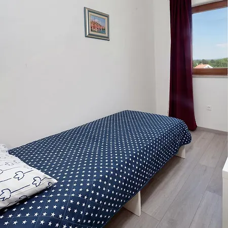Apartment Beautiful In Near Sea